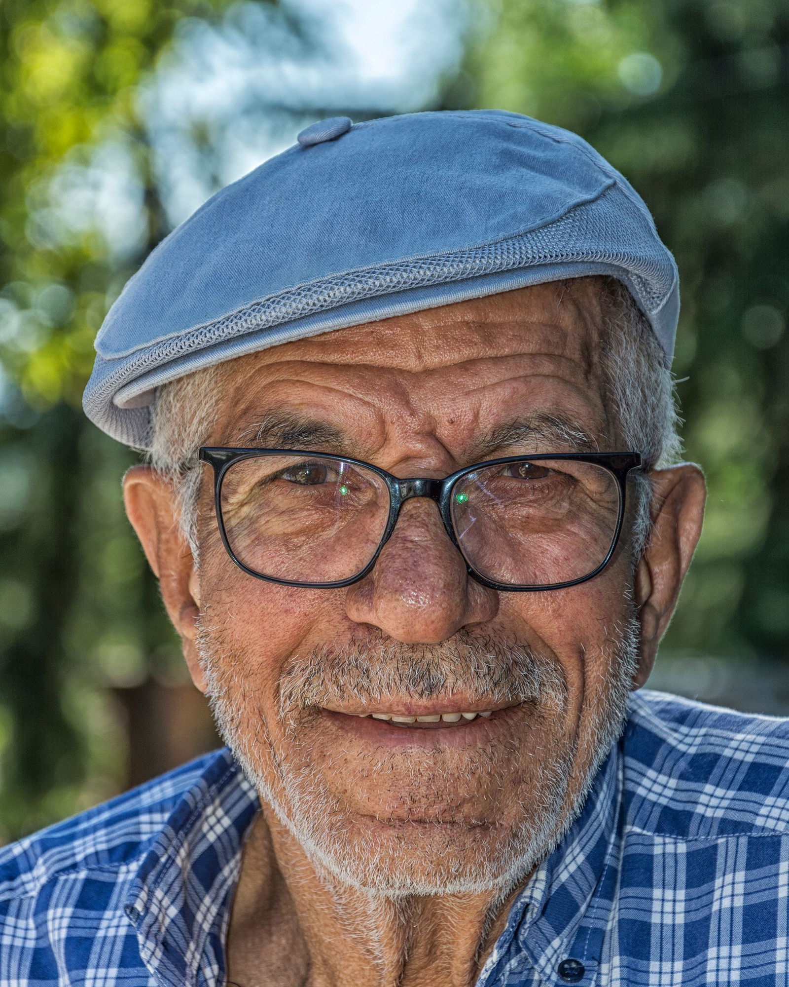 Retrato de una persona, imagen ilustrativa de banco de imágenes